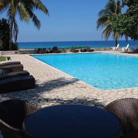 Luxury 2Br Home Facing Beach W/Pool Montego Bay #3 エクステリア 写真